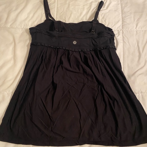 Lululemon Pritti Ruffle Babydoll tank top - Picture 2 of 2